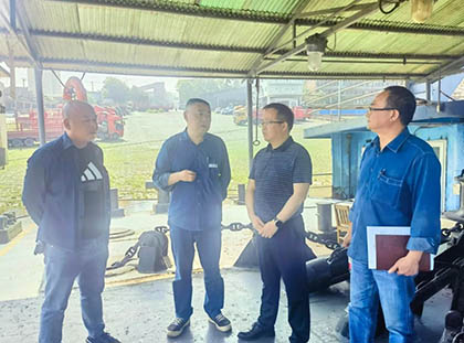 瀘天化集團公司副總經(jīng)理陳錦率隊檢查港口節(jié)前安全工作