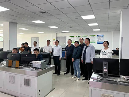 瀘州市人大常委會(huì)副主任付小平率隊(duì)調(diào)研瀘天化寧夏基地